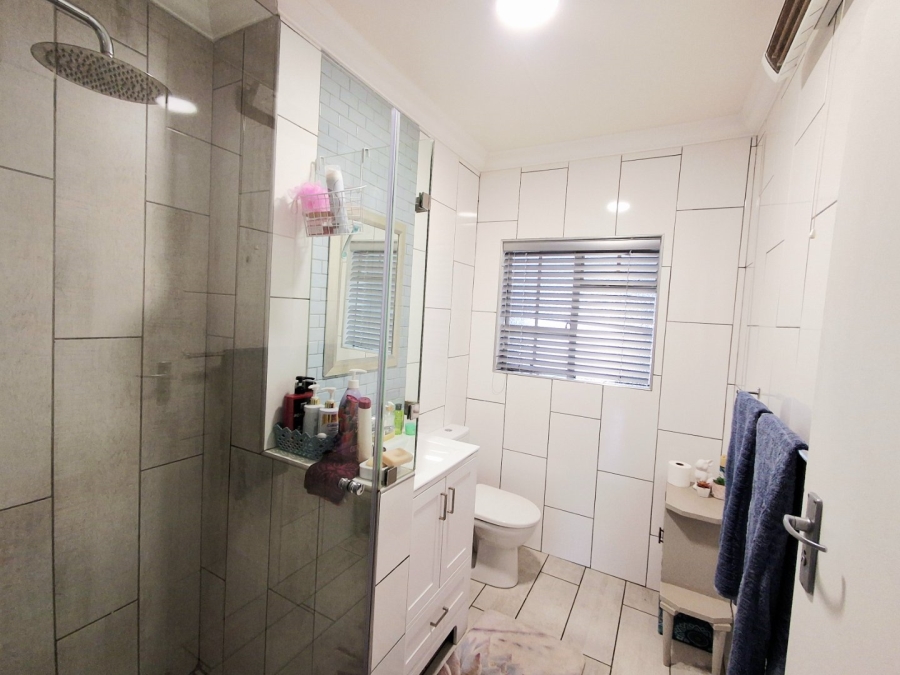 4 Bedroom Property for Sale in Vaalpark Free State